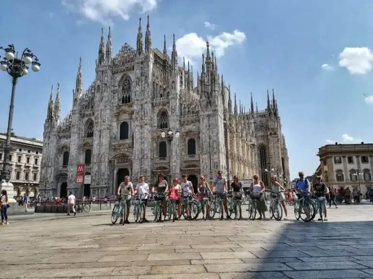 סיור אופניים במילאנו לוקח אתכם אל נקודות הציון הכי חשובות בעיר