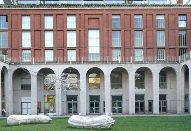 מוזיאון טריאנלה מציג את העבודות של מעצבים איטלקים משפיעים